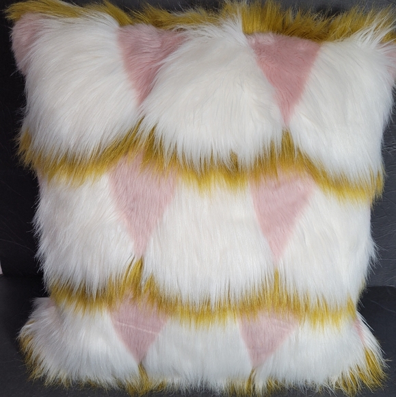 Anthropologie Bedding Anthropologie Coren Faux Fur Pillow Extra Large Size 2 X 20 Poshmark